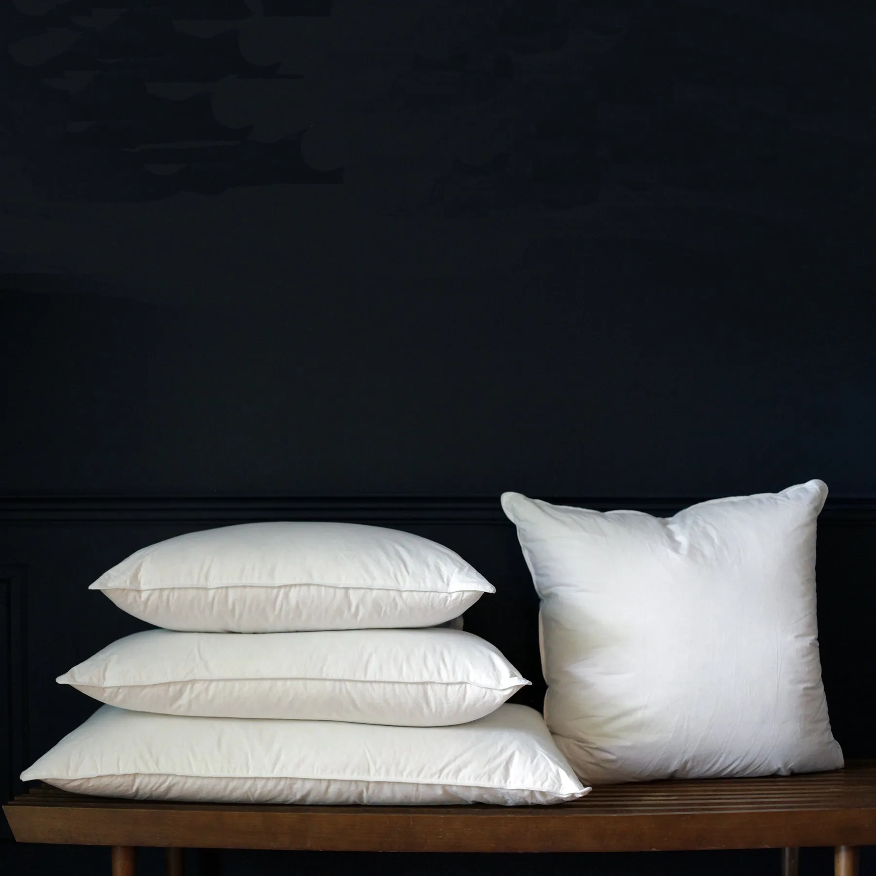 25%/75% white goose down and white goose feather pillow