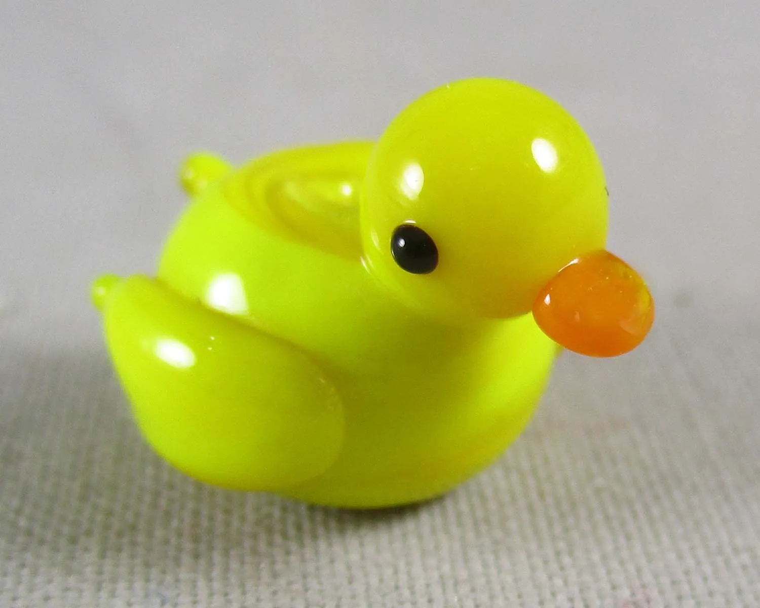 40% OFF!! Lampwork Rubber Ducky Bead 1pc (0984)