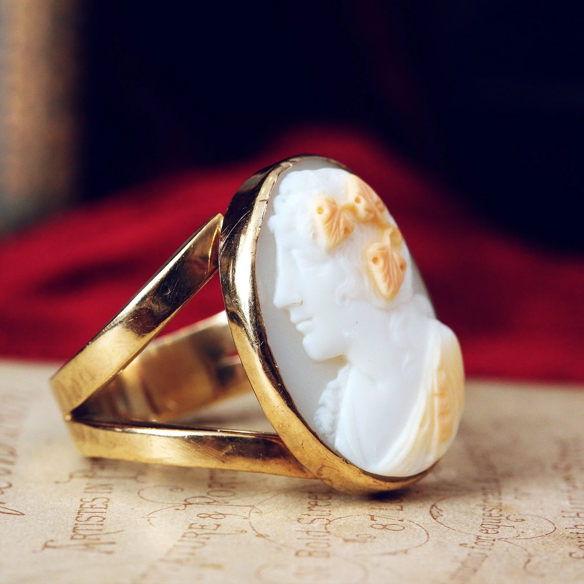 Antique Classical Bacchante Shell Cameo Ring