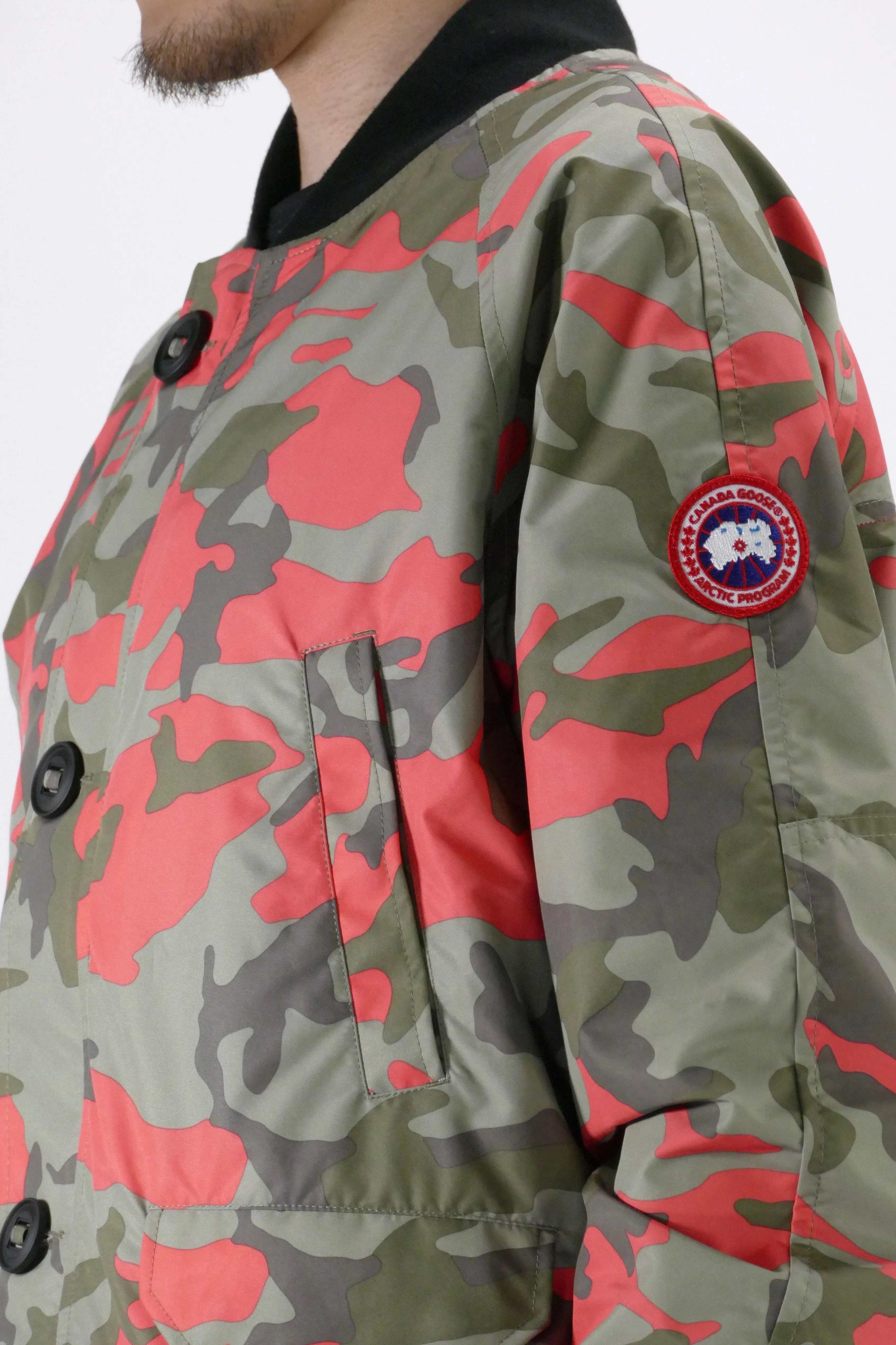 Canada Goose Mens Wind Jacket Faber Bomber Print - Fire Bud Camo