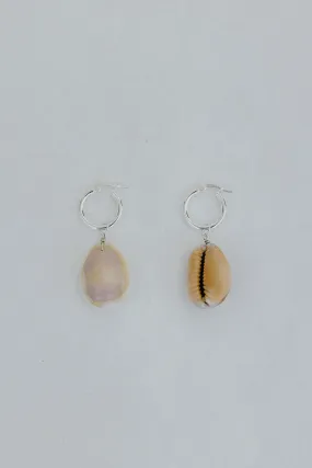 Clasp Hoop Earrings - Cowrie Shell