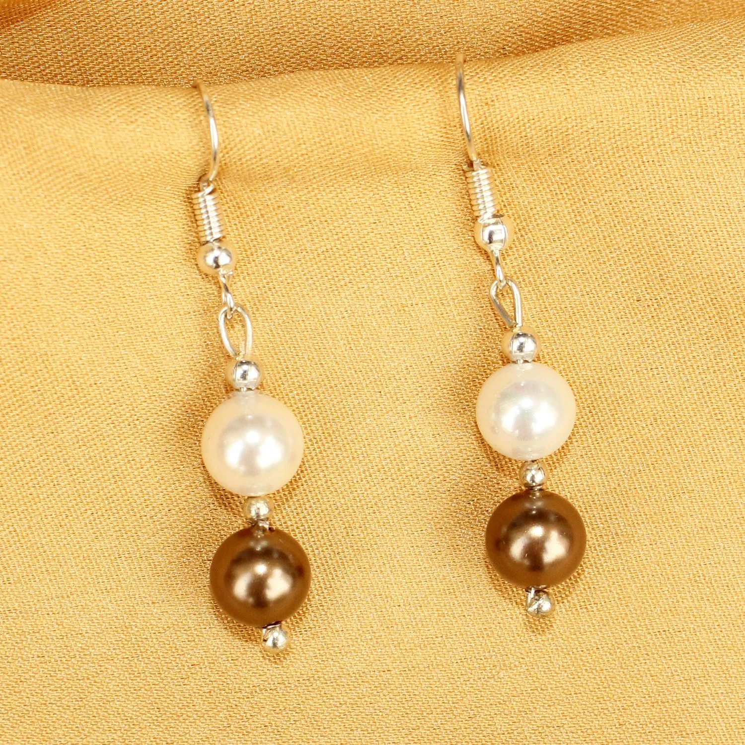 Imeora Chocolate White 8mm Shell Pearl Earrings