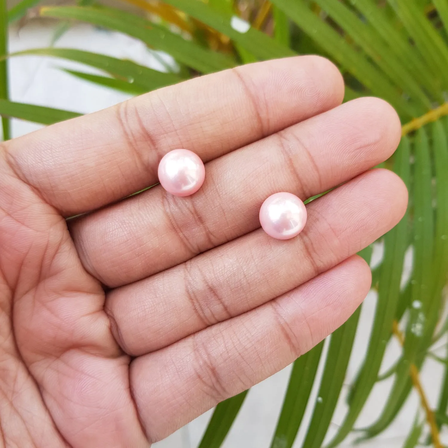 Imeora Pink 10mm Shell Pearl Stud