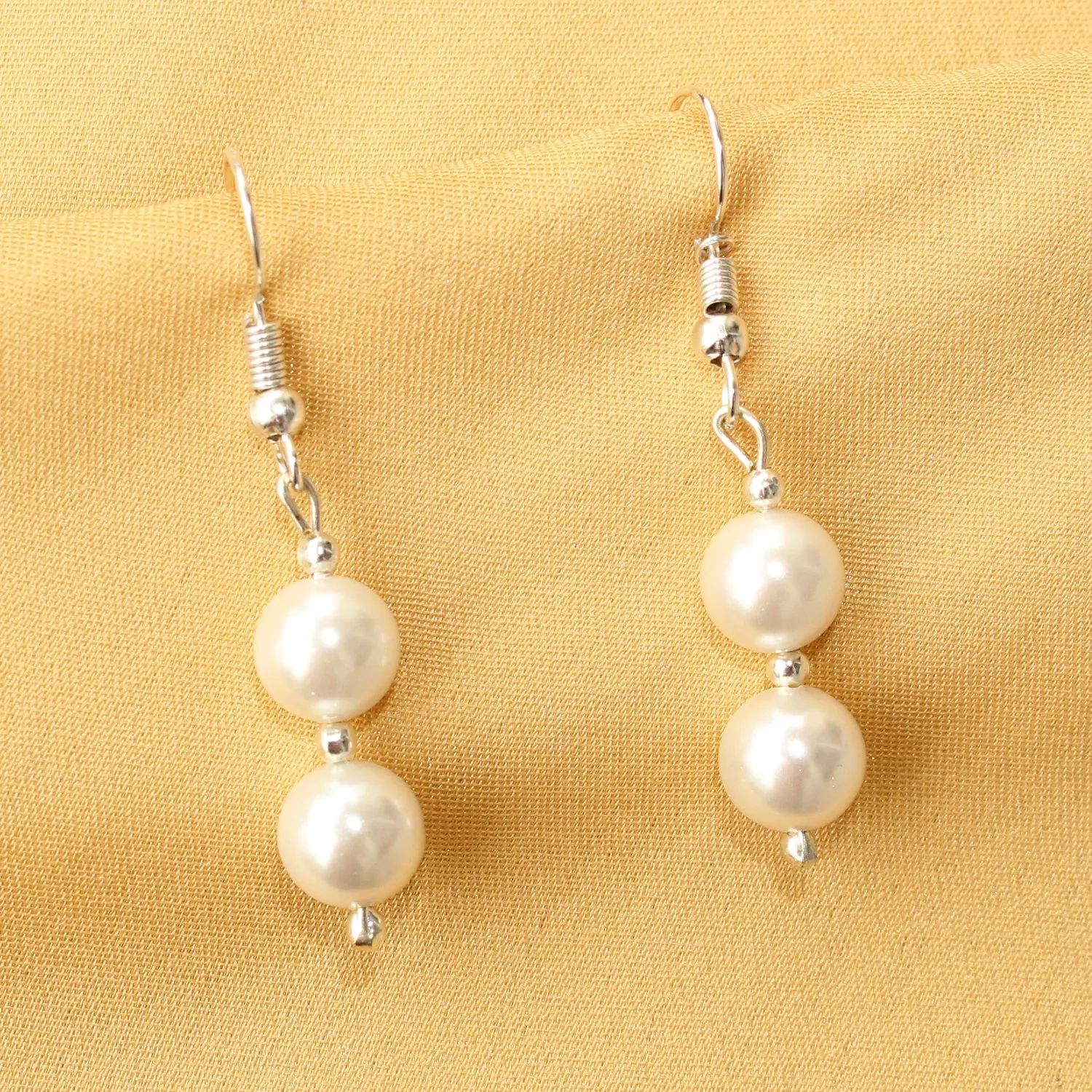 Imeora White 8mm Shell Pearl Earrings