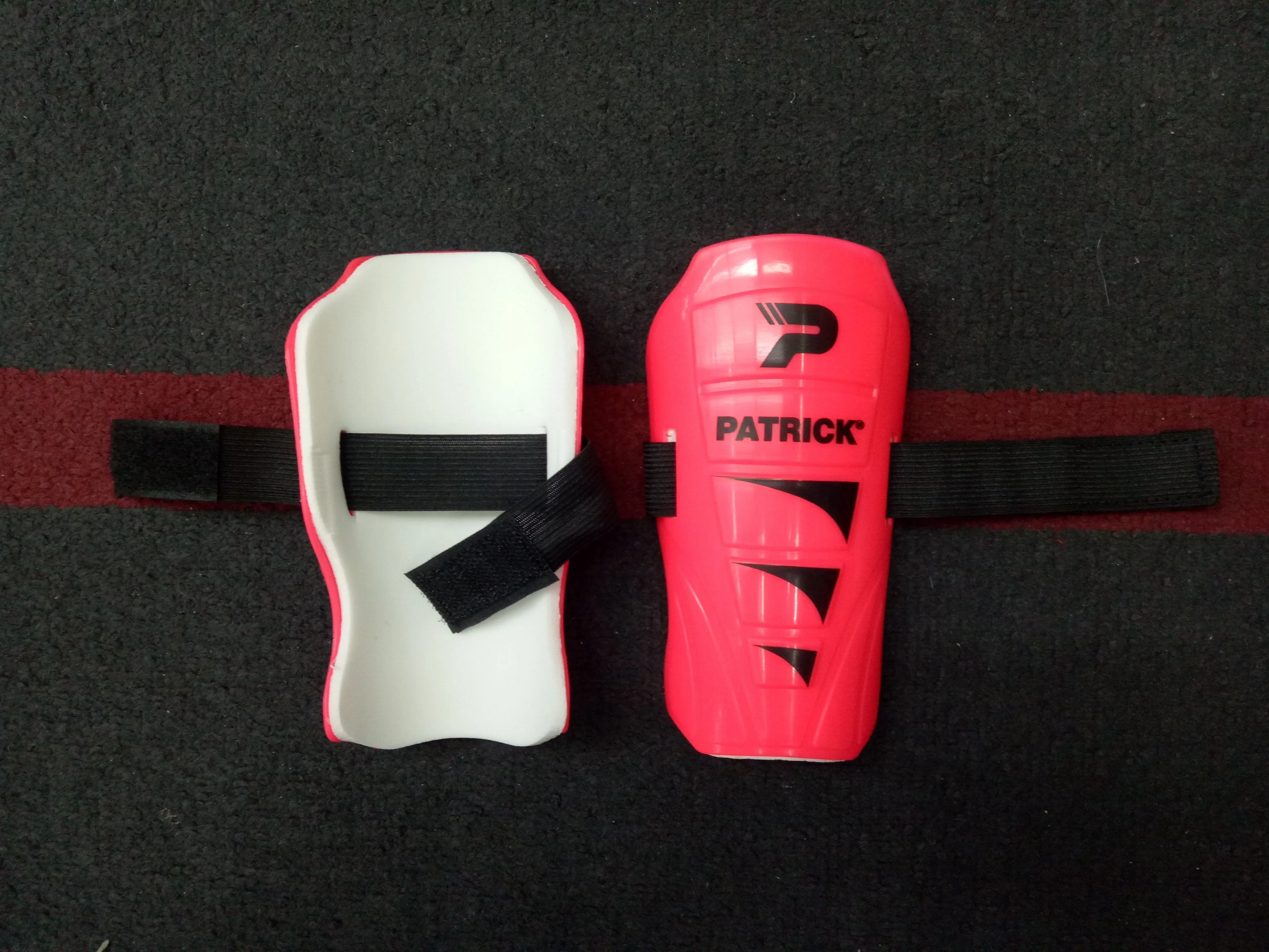 Patrick Shin-pad / guard