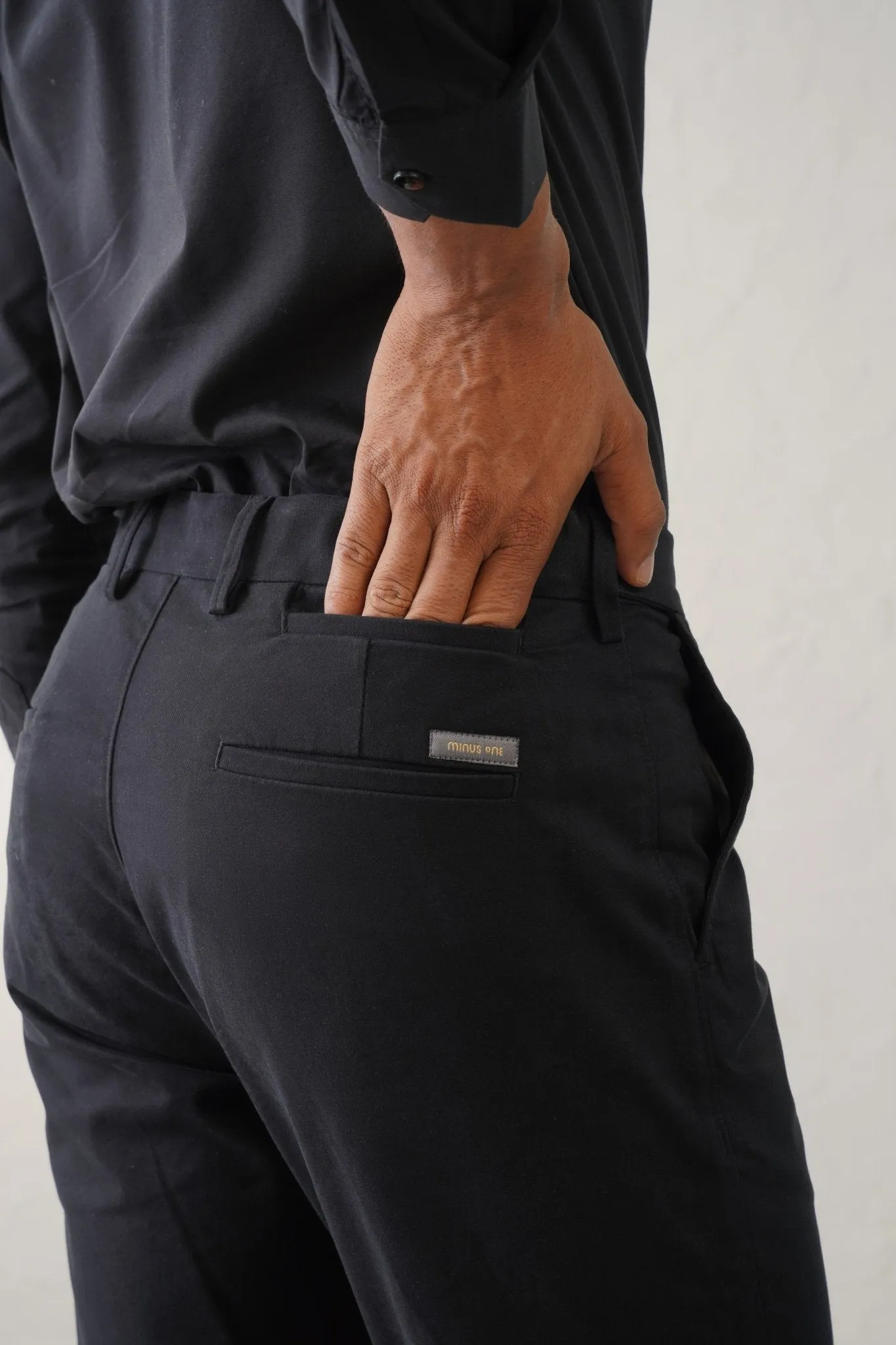 The Slim Fit Travel Chino - Black